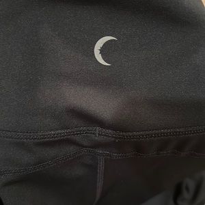 Zyia leggings. Size 8-10 work once but just a little to big. Great feel